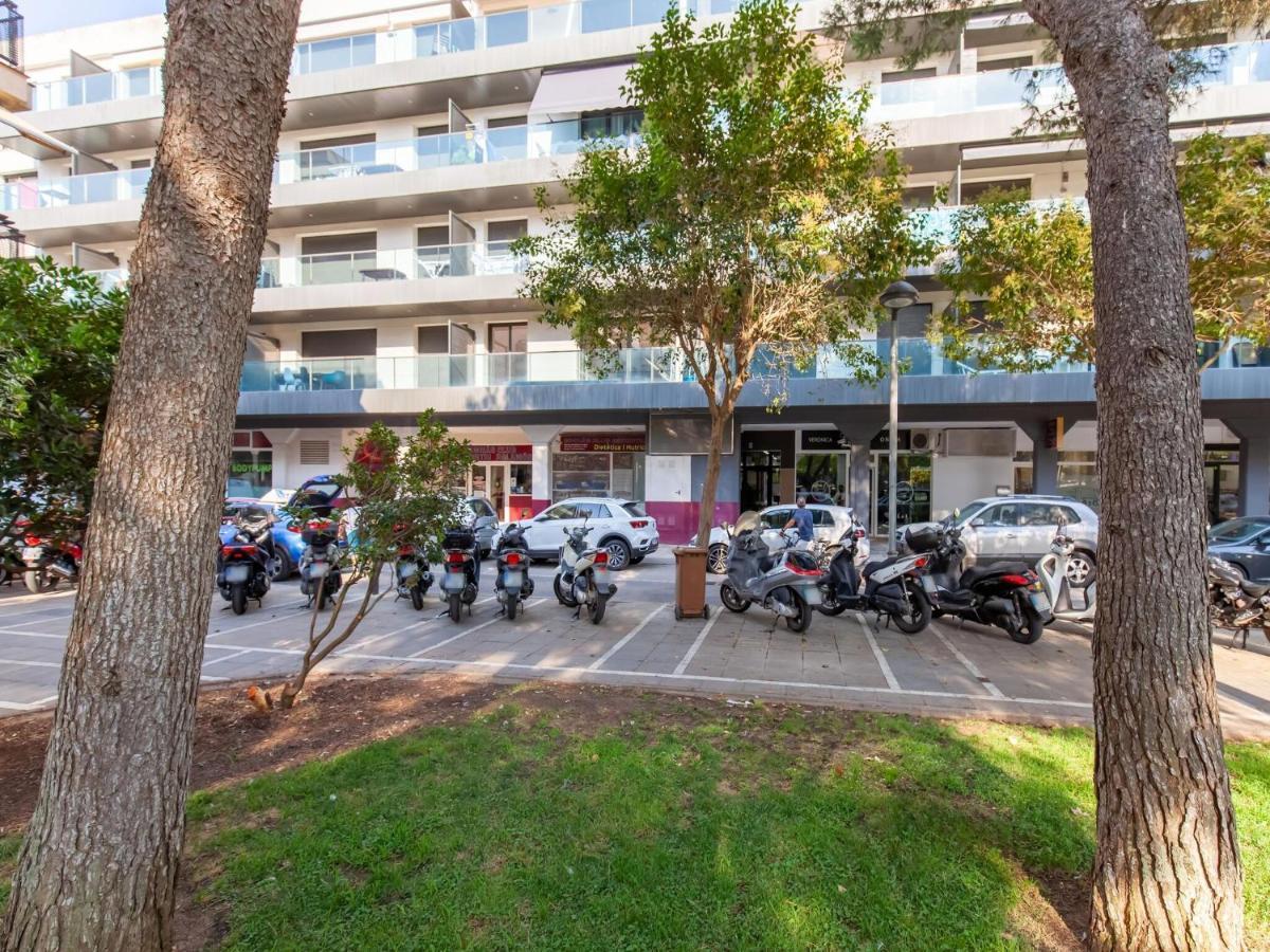 Belvilla By Oyo Modern Apartment In Palamós Buitenkant foto